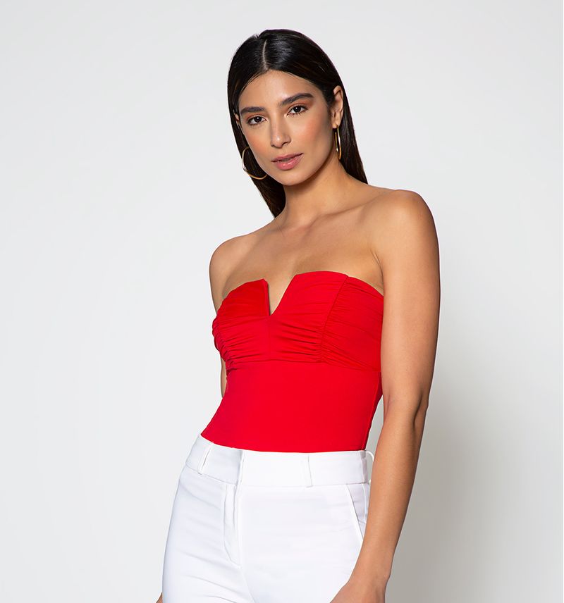 Blusa strapless varilla interna