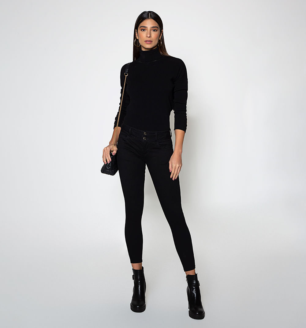 Jean ultra slim, tiro medio, cinco bolsi