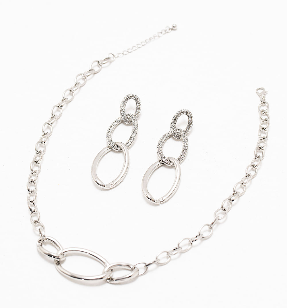 Set de cadena y aretes largos