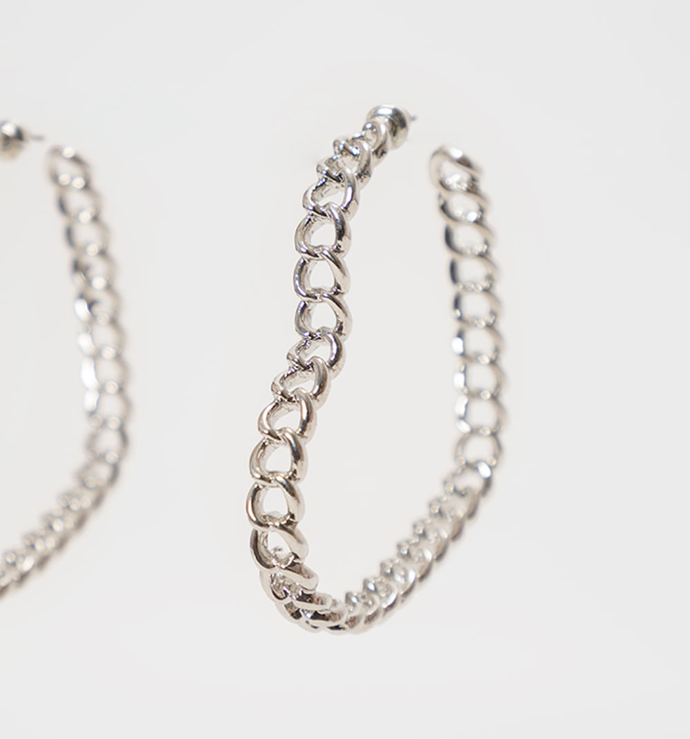 Aretes eslabones