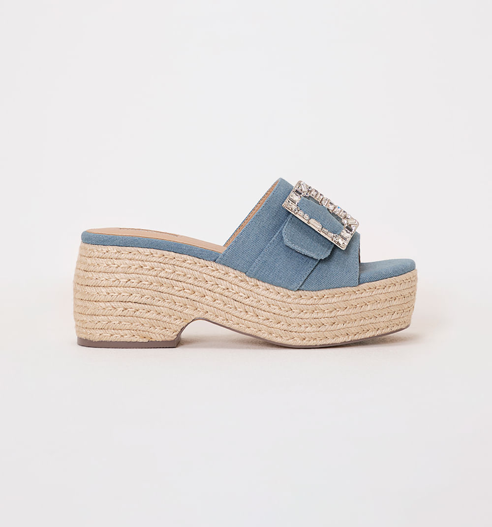 Sandalia planaforma en denim con maxi he