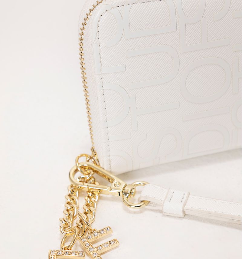 Billetera marcado con studio f y cadena