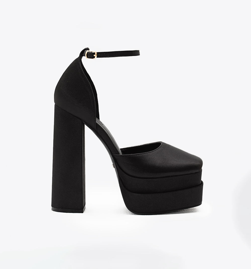 Zapato cerrado con plataforma