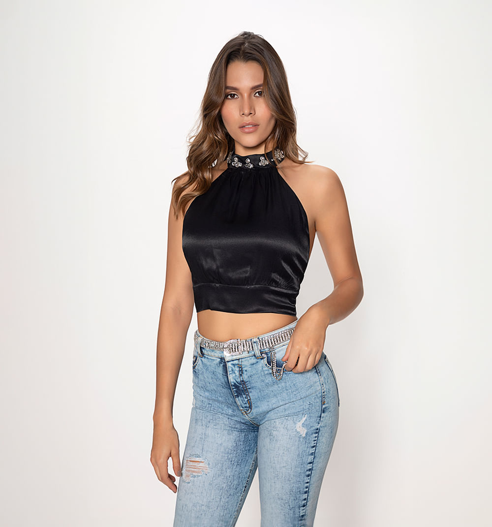 Blusa crop halter con amarre en espalda