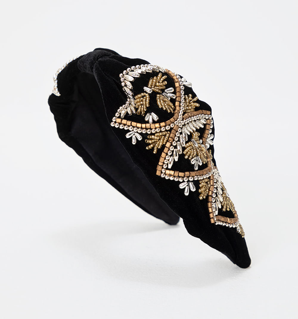 Diadema con piedras y canutillos