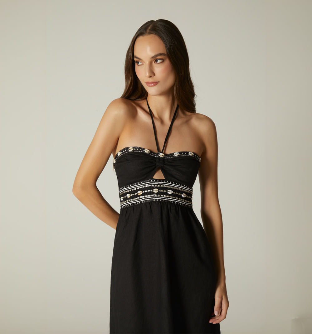 Vestido largo con espalda ruchada