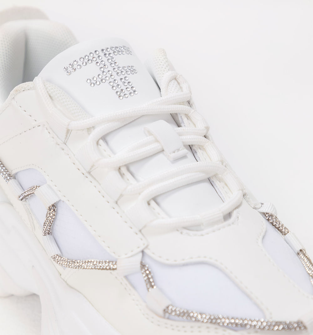 Tenis con malla, capellada con cordon br