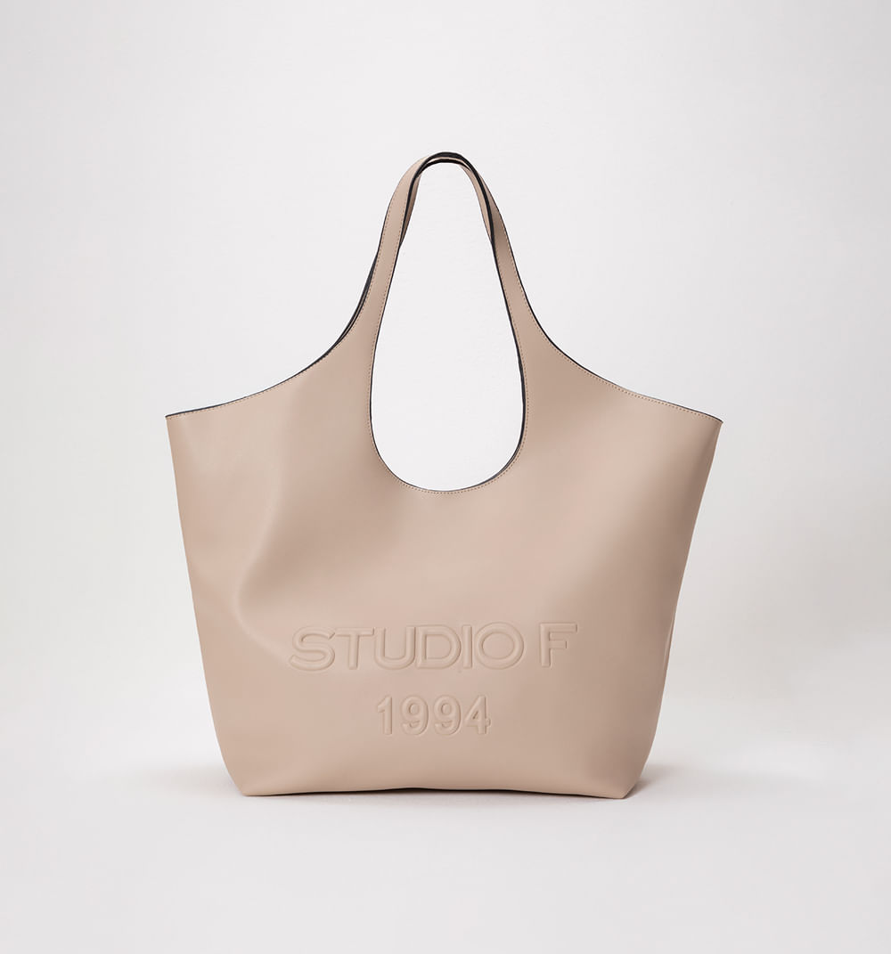 Bolso de hombro trapecio