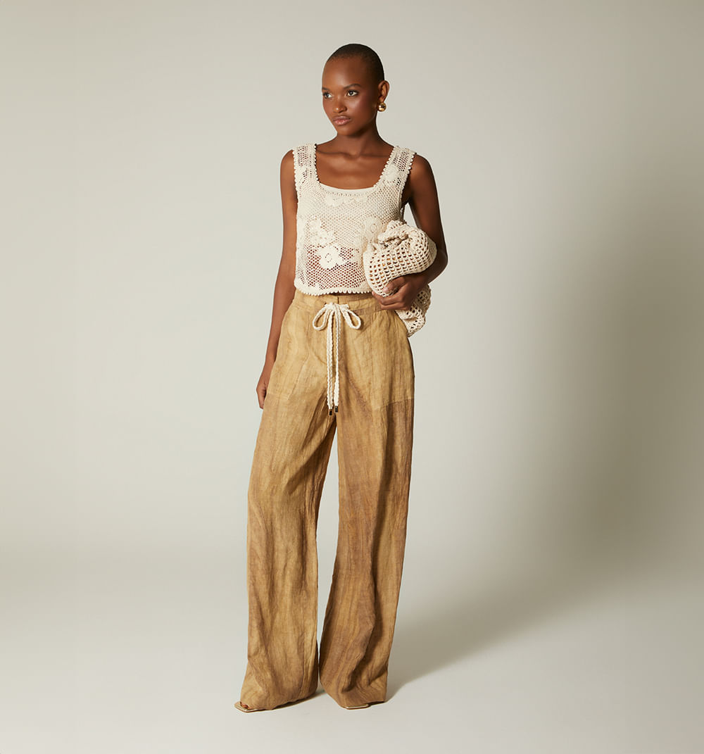 Blusa crop escote cuadrado