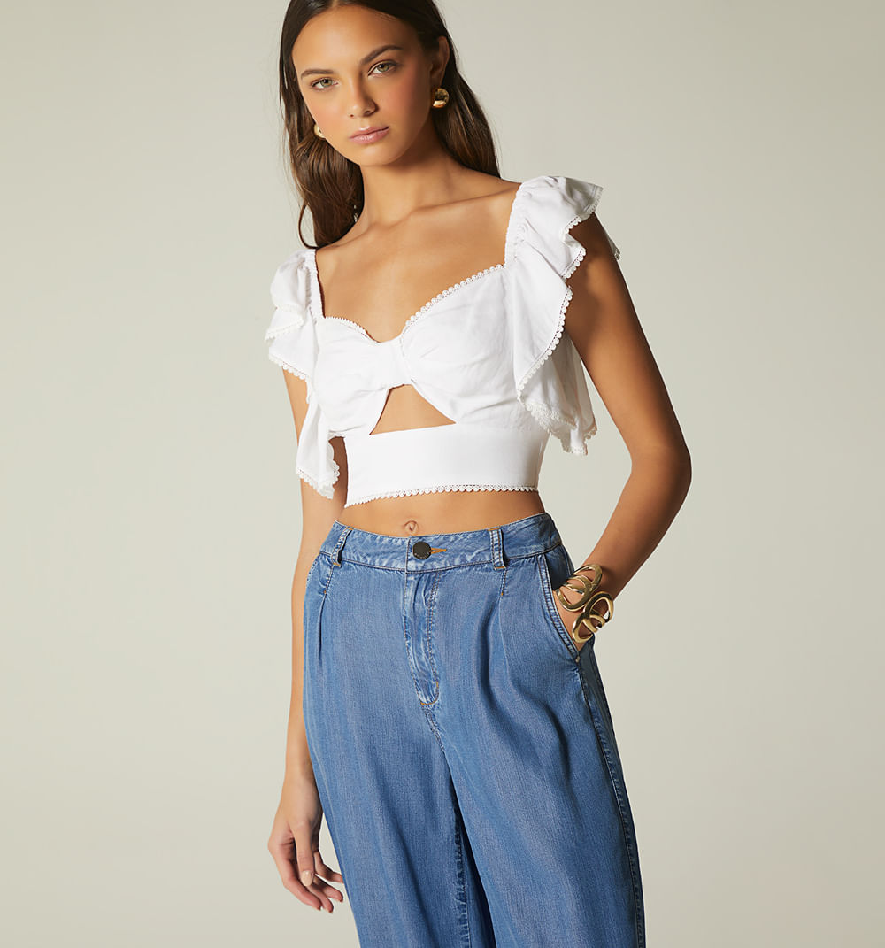 Blusa crop con mangas con boleros