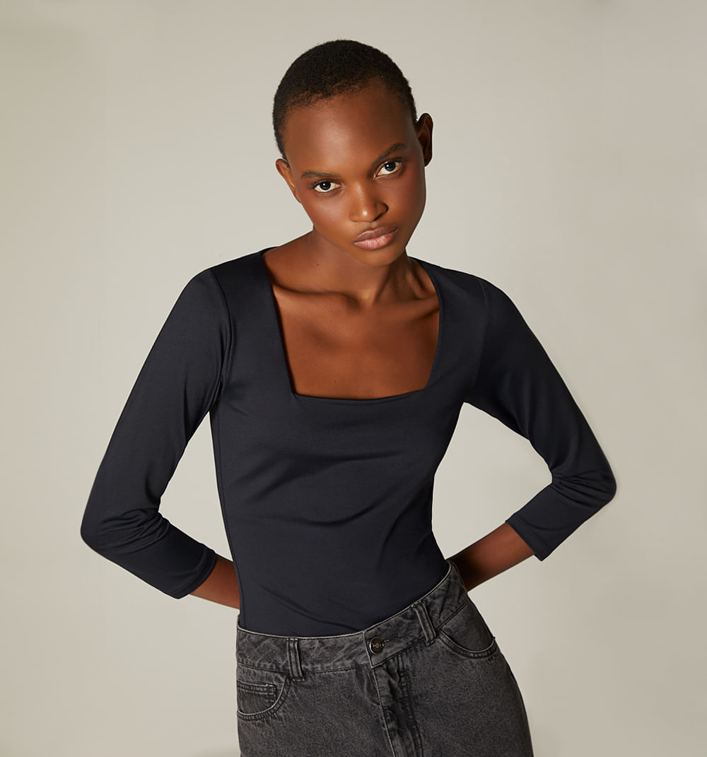 Blusa escote cuadrado  manga 3/4