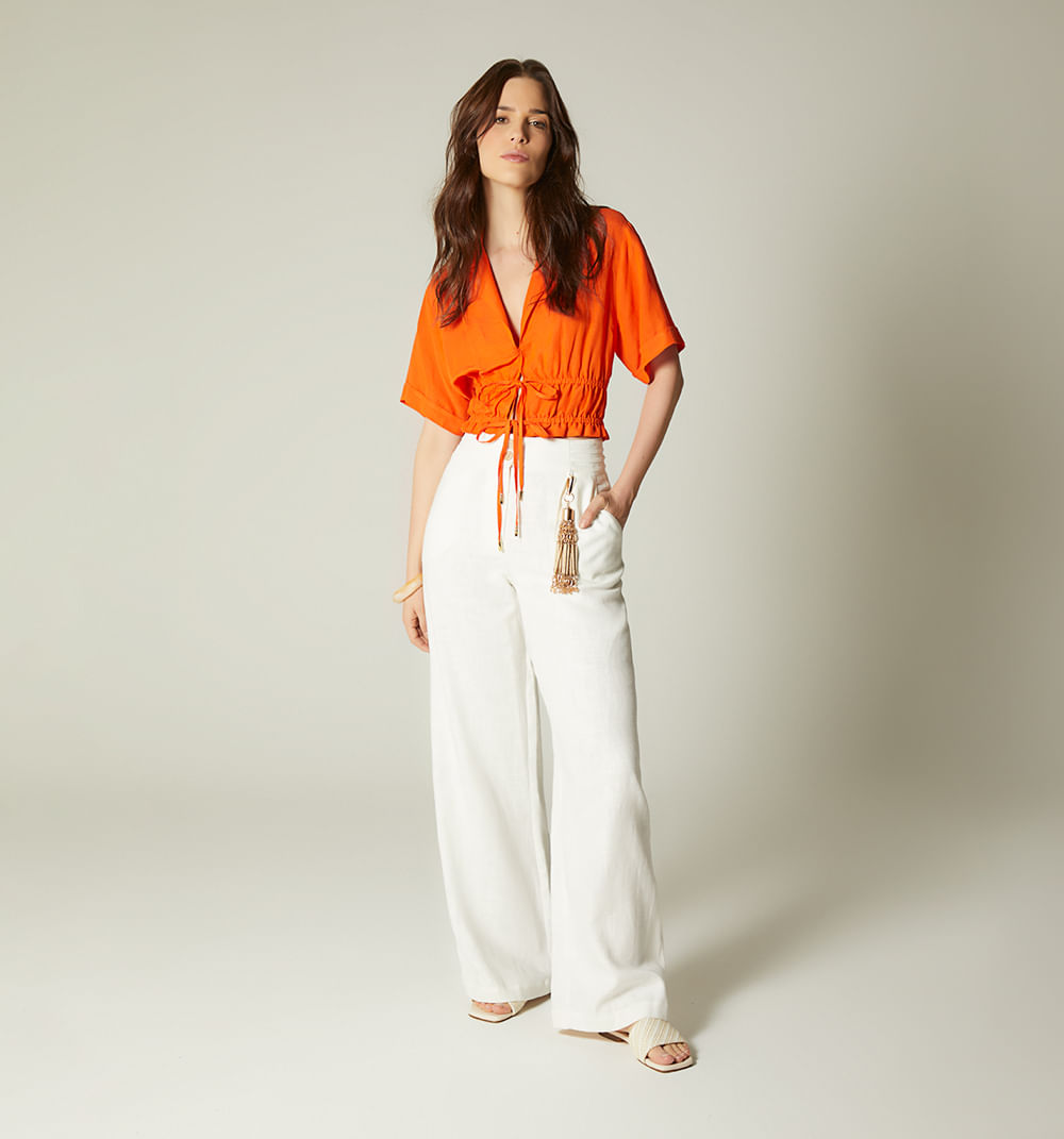 Blusa manga corta con tiras de amarrar