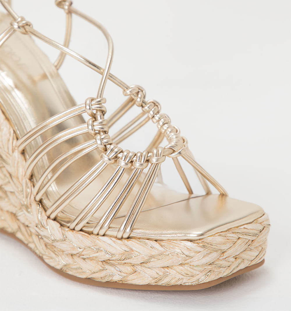 Sandalia plataforma con capellada tiras