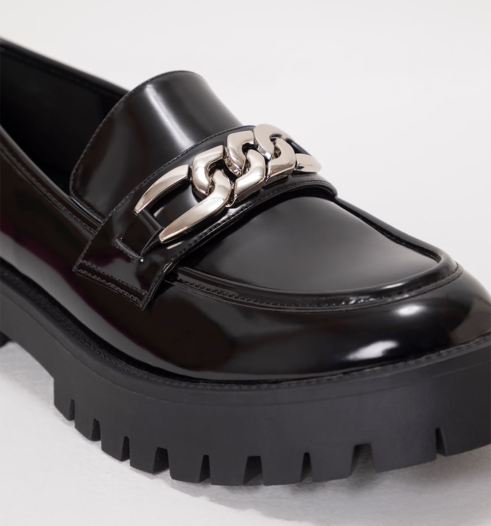 Zapato cerrado loafer