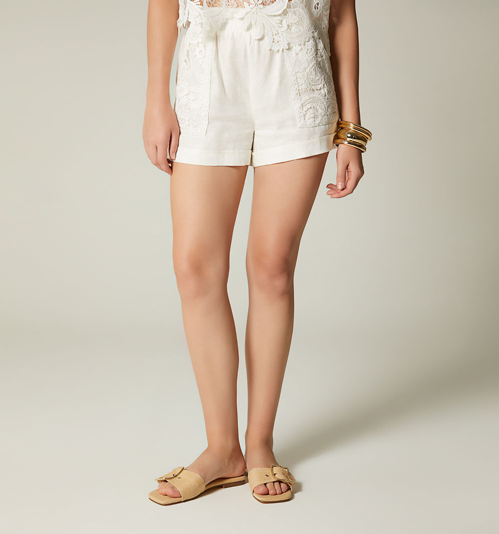 Short con bolsillos crochet