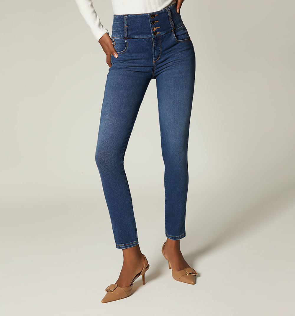 Jean ultraslim levanta cola con herrajes