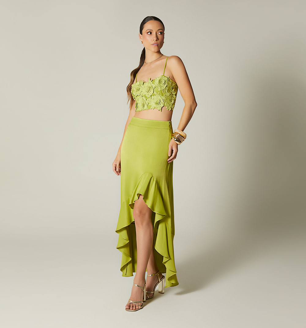 Blusa crop con apliques flores