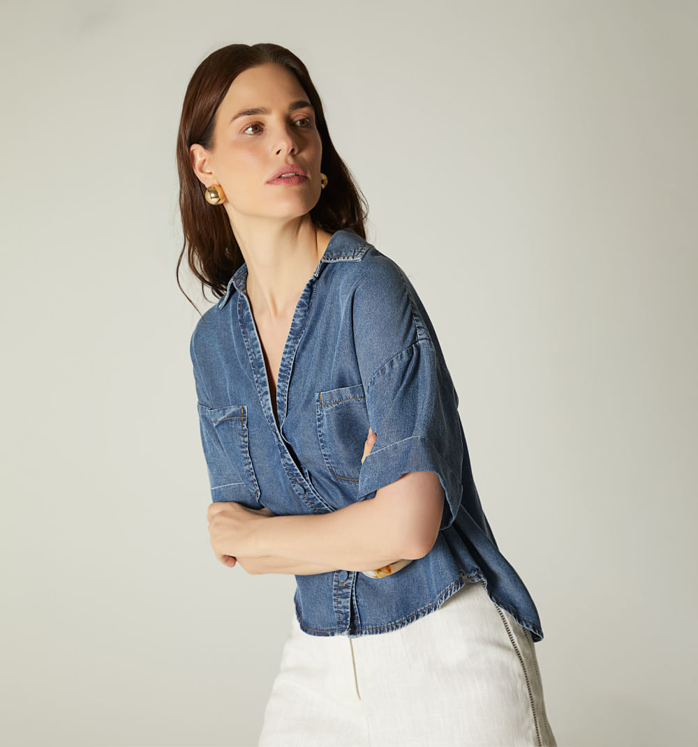 Blusa manga corta y bolsillos