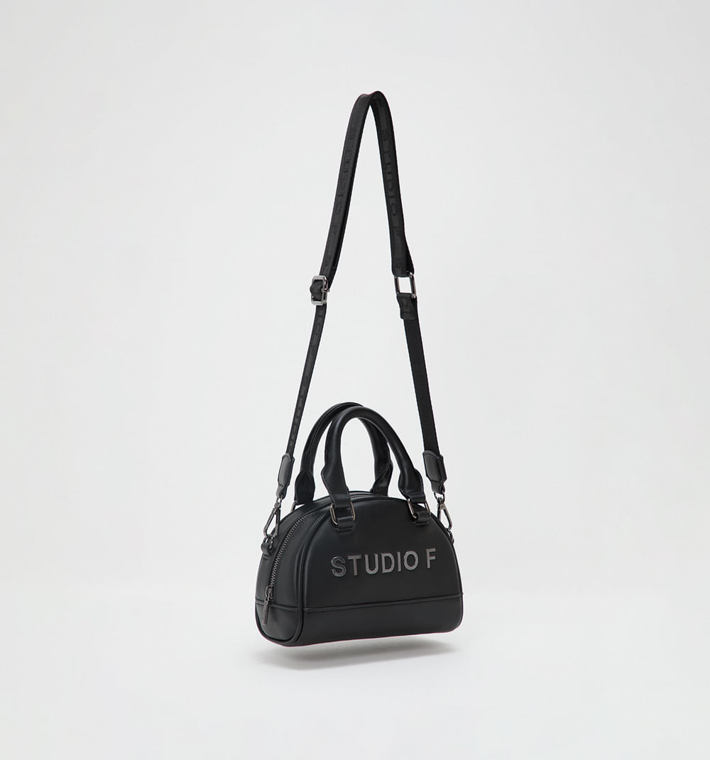 Mini bolso con letras tipo herraje
