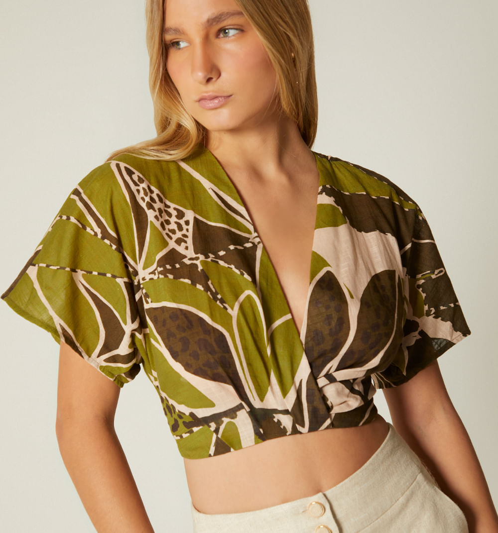 Blusa manga corta con amarre