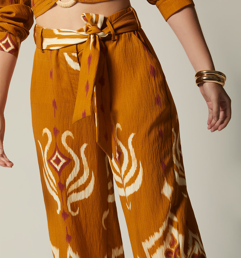 Pantalon palazo tiro alto