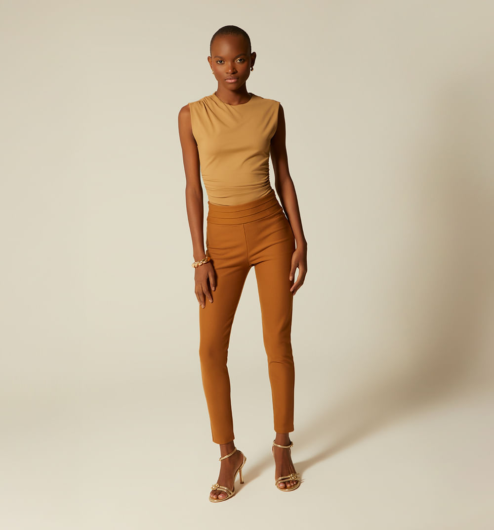 Body sisa hombro y costado con surcido