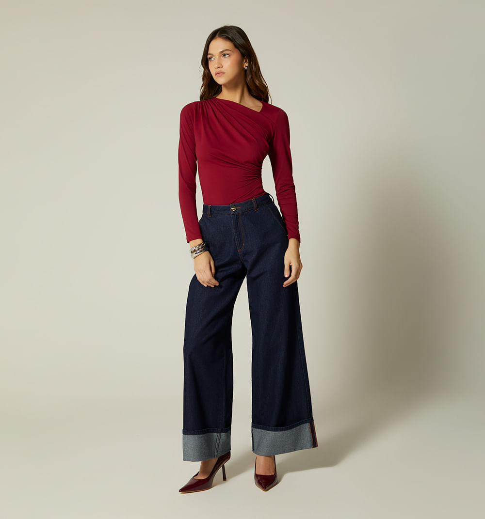 Blusa escote asimetrico manga larga