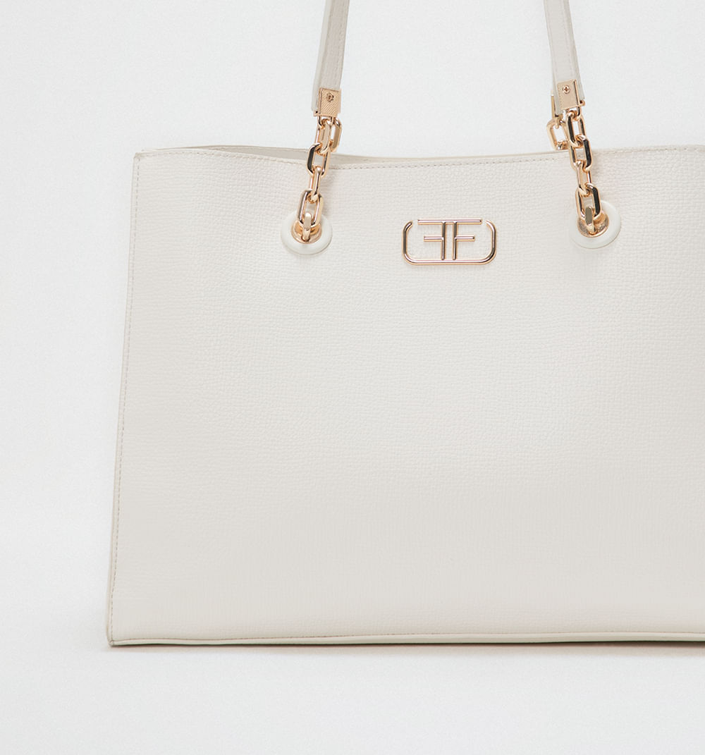 Bolso de mano con cadenas tipo eslabon