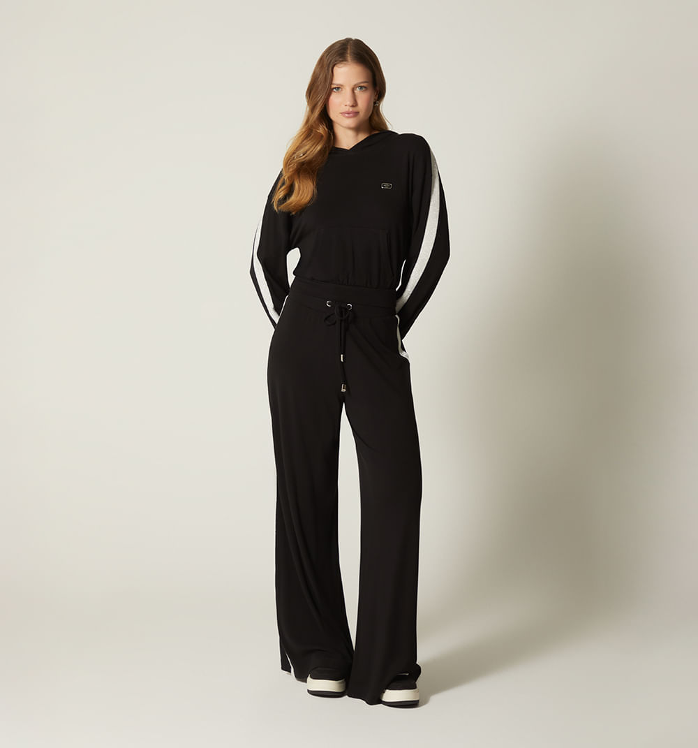 Buso manga larga con franja y capucha