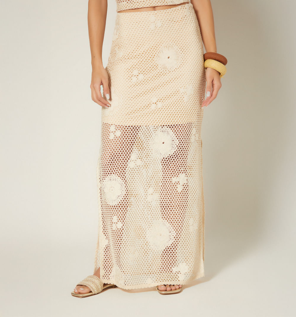 Falda larga con aberturas