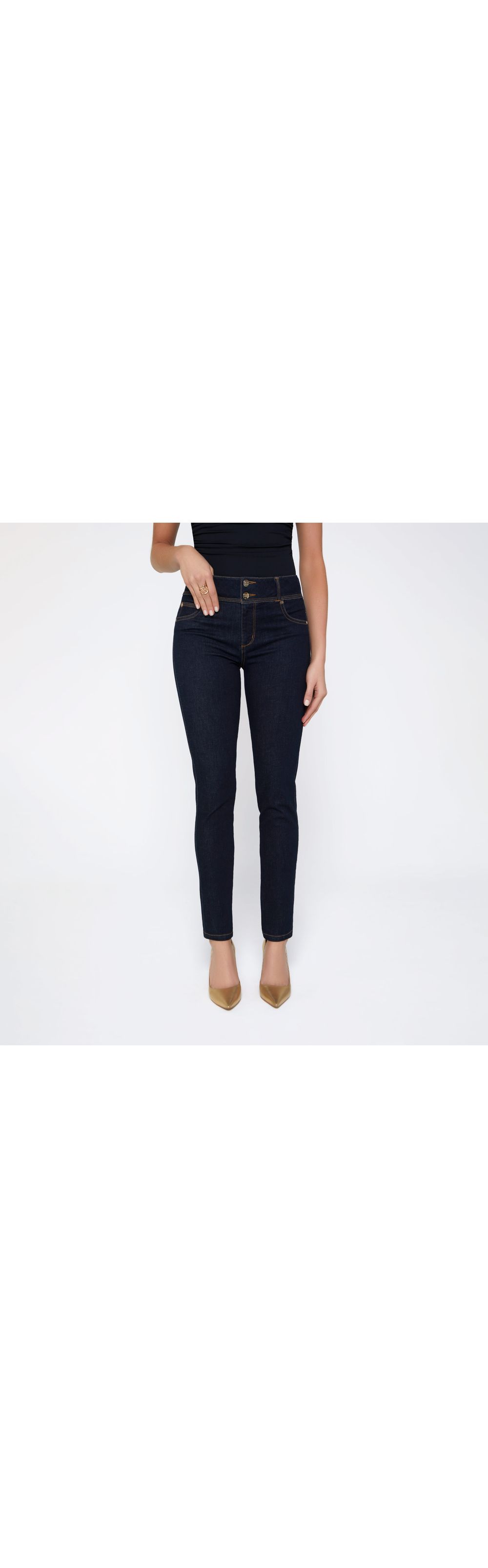Jean ultraslim levanta cola