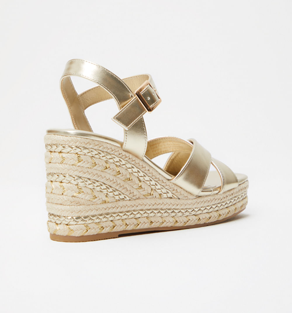 Sandalia plataforma capellada cruzada